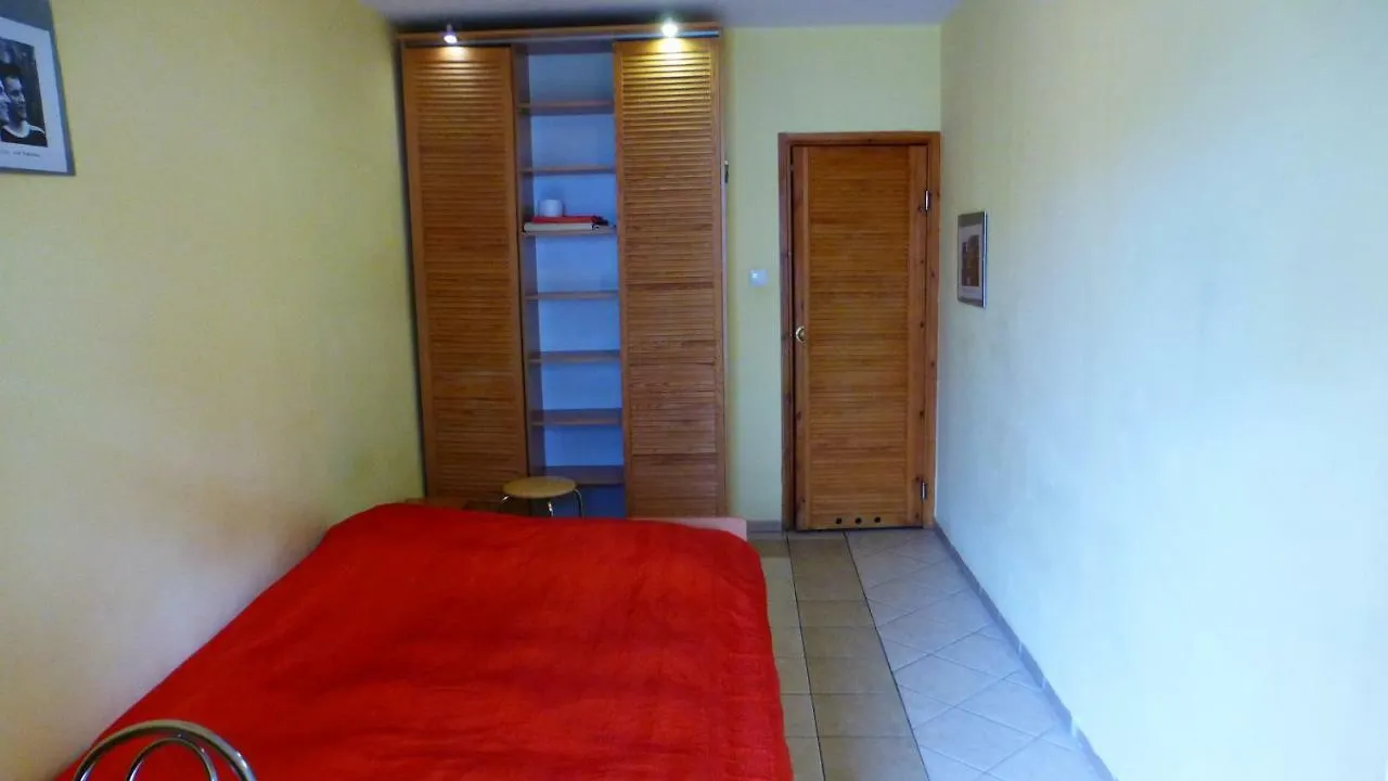 Iwona Hostel - Budget Rooms With Private Bathrooms Sopot