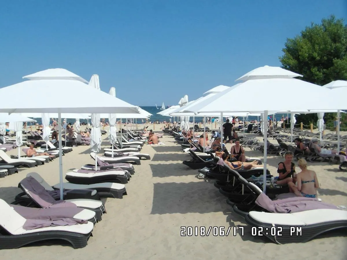 Iwona Hostel - Budget Rooms With Private Bathrooms Sopot